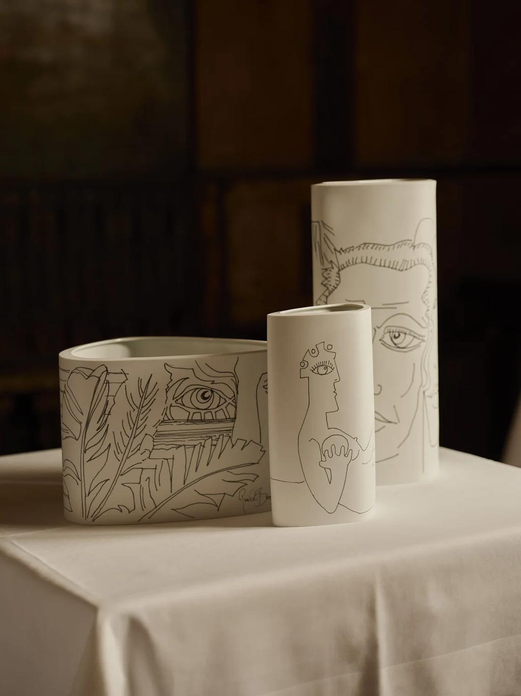 hering-berlin-brosnan-vases